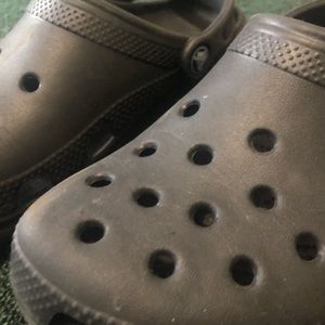 black crocs